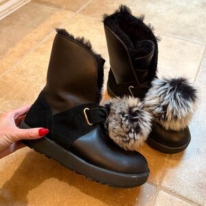 Weatherproof Fluff Ugg